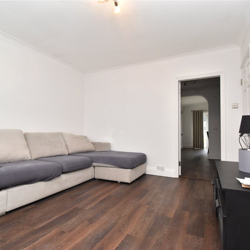 Sproughton Road, Ipswich, Suffolk, IP1 5AH - Photo 1