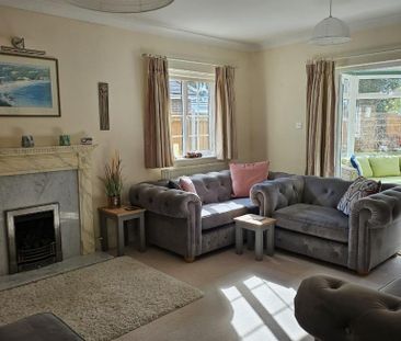 3 bedroom bungalow to rent - Photo 1