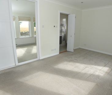 Property to let in St Andrews - Photo 5