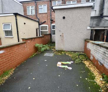 2 bedroom terraced house to rent - Photo 6