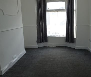 Glebe Road, Middlesbrough, TS1 4EW - Photo 6