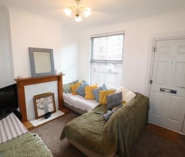 North Road Avenue, Brentwood, Property for rent - Photo 3