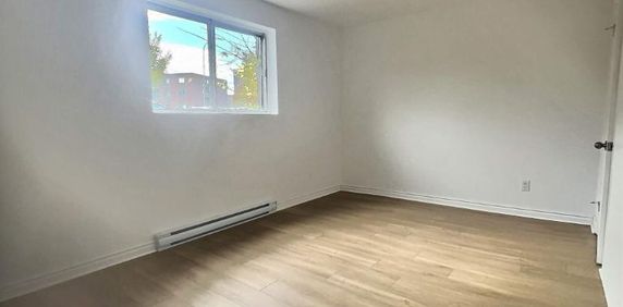 2 CH - 1 SDB - Longueuil - $1,325 /mo - Photo 2