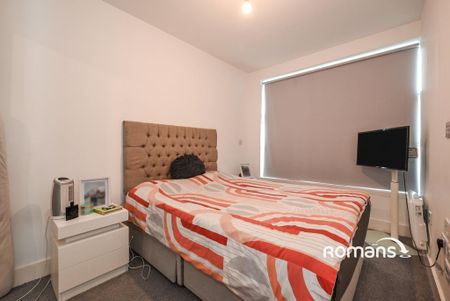 2 bedroom flat to rent - Photo 5