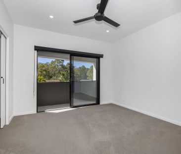 3 Bedroom Townhouse - Photo 6