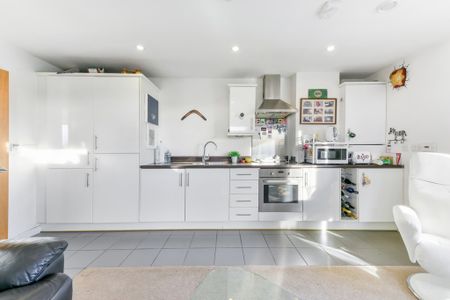 Bicycle Mews, SW4, London - Photo 4