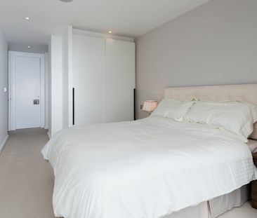 Royal Windsor Quay, Farm Yard, Windsor - Photo 6