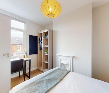 6 bedroom house to rent - Photo 3