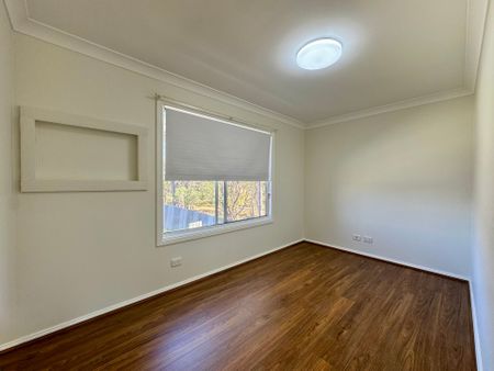 OPEN & FRESH LIVING! - Photo 3