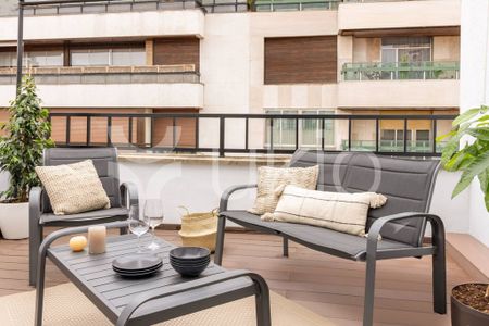 5 room luxury Apartment for rent in Madrid, Spain - Photo 5