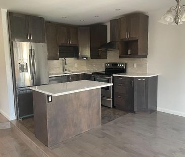 Maison à louer Ste-Rose, Laval - Photo 1