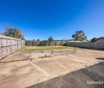 18 Fremantle Road, Sunbury, VIC 3429 - Photo 3