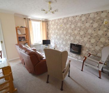 2 bedroom terraced house to rent - Photo 1