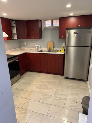 For Lease - 1 Dinosaur Street Unit# Lower, Brampton, Ontario - Photo 3