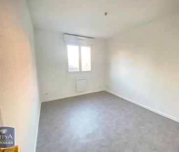 Location Appartement 2 pièces 48m² LOUVROIL 59720 - Photo 3