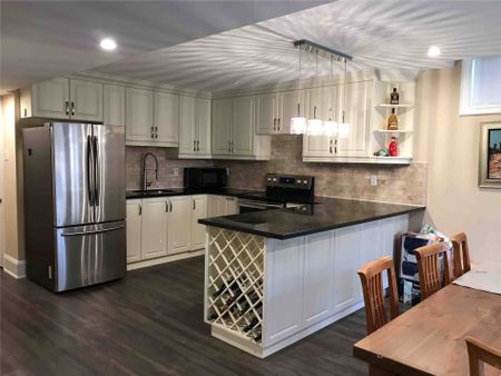 For Lease - 109 Hua Du Avenue, Markham, Ontario - Photo 3