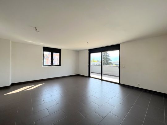 Appartement moderne de 3 pièces avec balcon - Foto 1