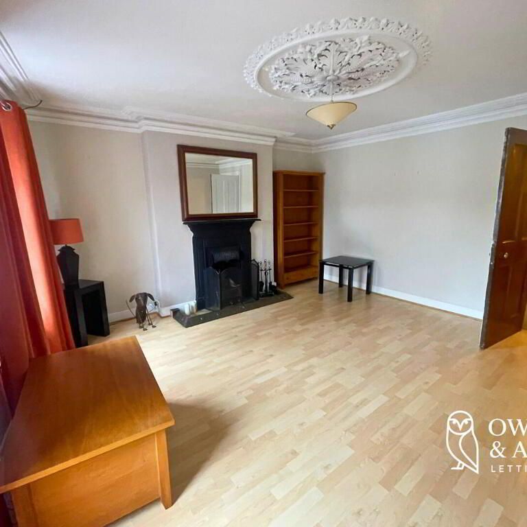 32a Main Street, Royal Hillsborough, BT26 6AE - Photo 1