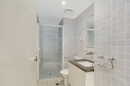 13/77 Northbourne Avenue, Turner ACT, Belconnen - Photo 5