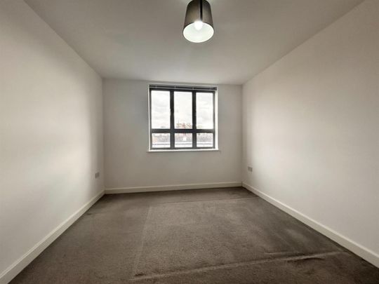 2 Bedroom Apartment To Let - Photo 1