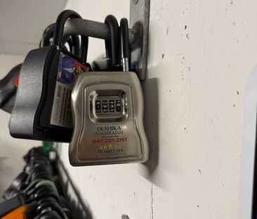 For Lease - 395 Square One Drive Unit# 211, Mississauga, Ontario - Photo 1