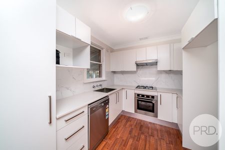 5 Moani Place, Kooringal NSW 2650 - Photo 5