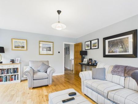 Apartment 1 The Grange 49 Upper Lisburn Road, Finaghy, Belfast, BT10 0GX - Photo 3