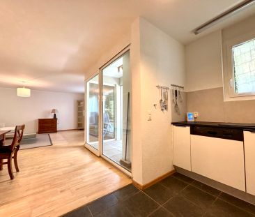 Bel appartement meublé de 3.5p avec petite terrasse à côté de la ga... - Photo 5