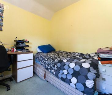 4 bedroom terraced house to rent - Photo 5