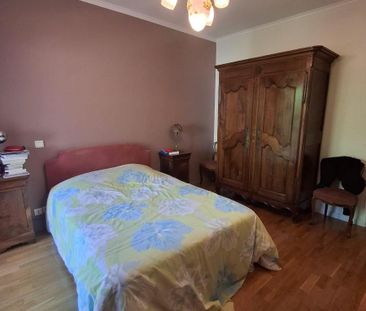Location Maison 7 pièces 184m² STE FOY LES LYON 69110 - Photo 1