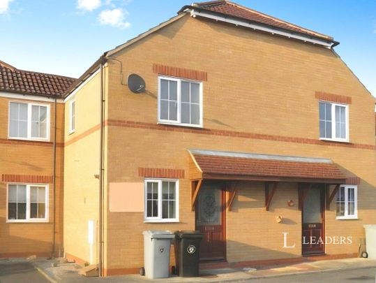 2 bedroom property to rent Tannery Close, Bourne, PE10 - Photo 1
