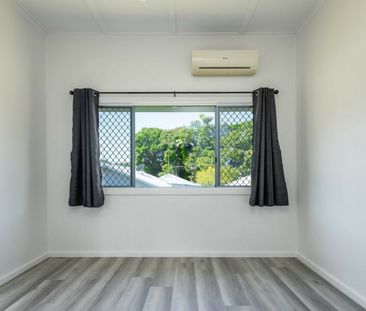 201 Woodward Street, Whitfield QLD 4870 - House For Rent | Domain - Photo 6