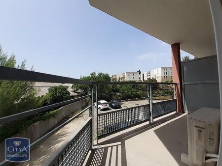 Location Appartement 2 pièces 40m² NIMES 30000 - Photo 5