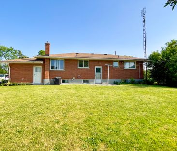 For Lease - 4 VALLEY Road, St. Catharines, Ontario - Photo 1