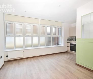 1 bedroom apartment to rent - Photo 2