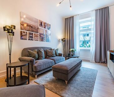 City-Residence: Zweitbezug nach Sanierung und Möblierung: Großzügig... - Photo 2