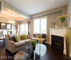 28 MADONNA Drive, Hamilton, Ontario, L9B0H1 - Photo 2