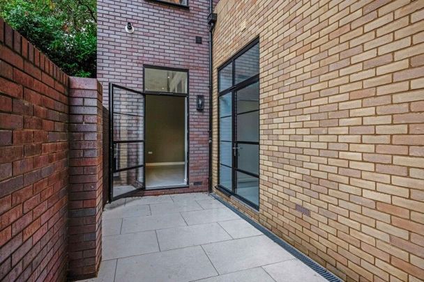 2 Bedroom Apartment To Let - Photo 1