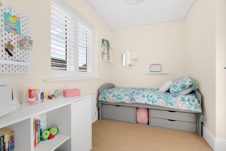 3 bedroom detached house to rent - Photo 3