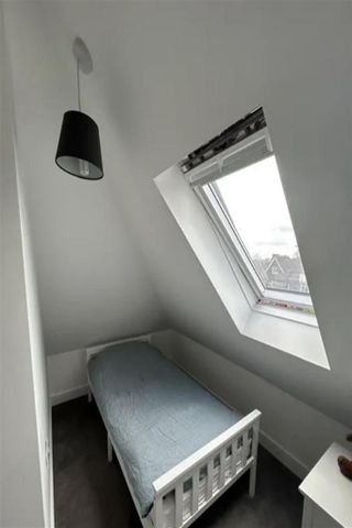 3 bedroom flat to rent - Photo 4