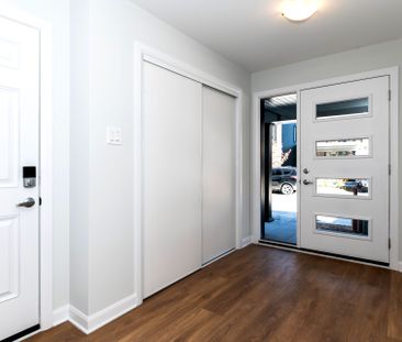 For Lease - 517 Woodlily Private, Kanata, Ontario - Photo 5