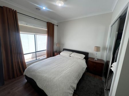 Splendid 3Br Home in Mt Atkinson, Truganina! - Photo 5