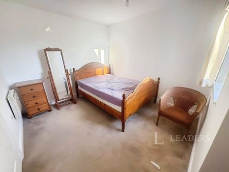 apartment to rent Apollo Way, Cambridge, Cambridgeshire, CB4 - Photo 5