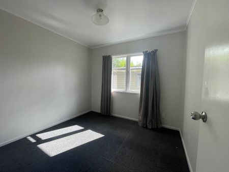 10 Christmas Road, Manurewa, Auckland - Photo 3