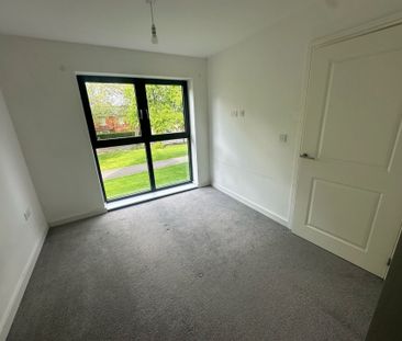 BillsborrowAvenue, Derby - Photo 2