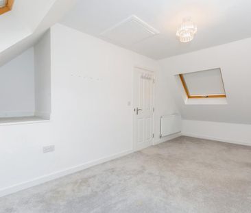 3 bedroom terraced house to rent - Photo 3