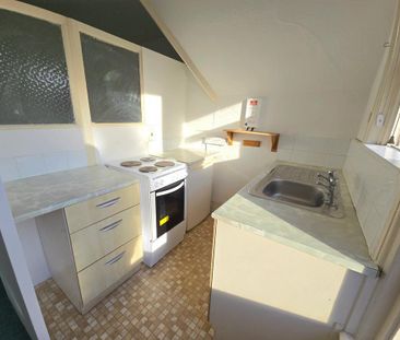 Studio to rent - Photo 6