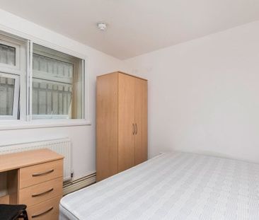 Guildhall Walk, Portsmouth - Photo 2