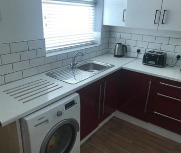 3 bedroom house share to rent - Photo 2