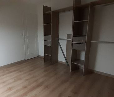 Location Appartement 2 pièces 63m² DENAIN 59220 - Photo 5